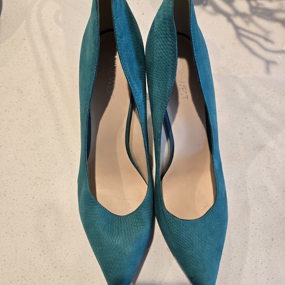 Nine West Teal Heels 3"